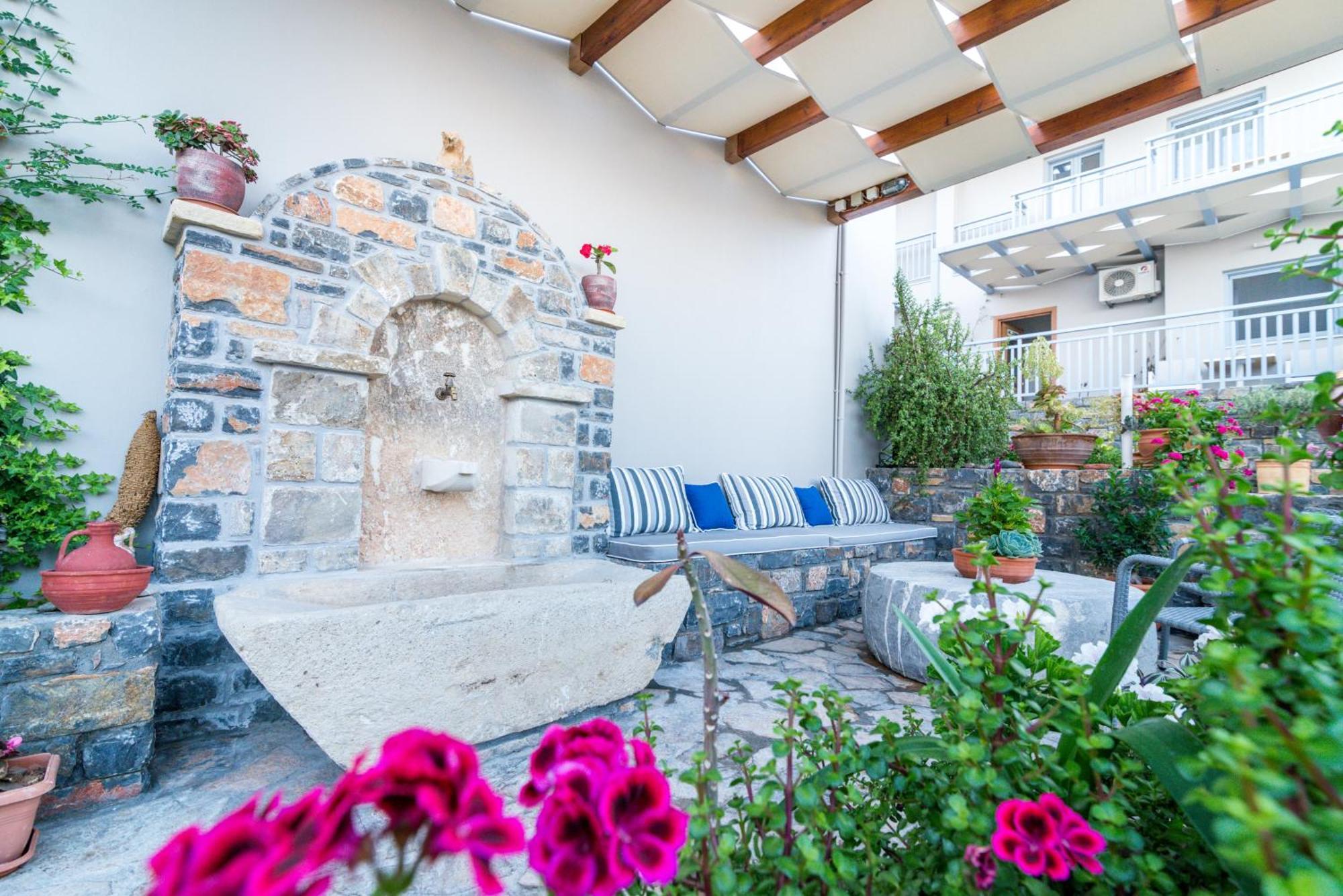 Athina Apartment