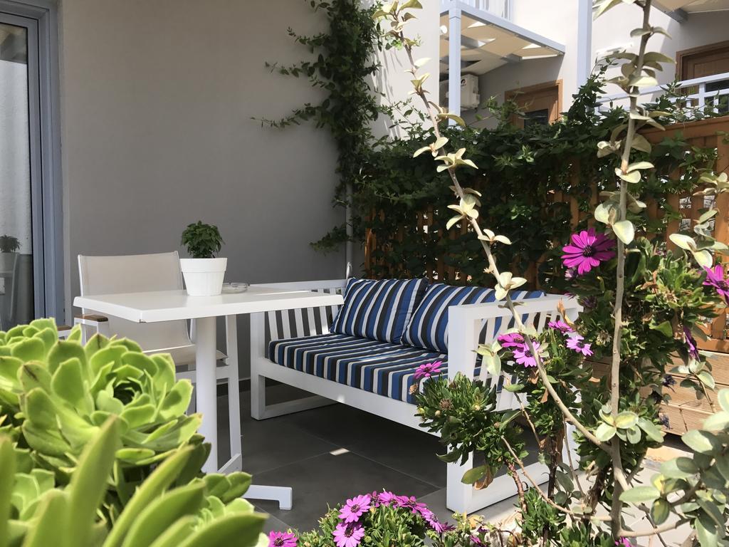 Athina Appartement *